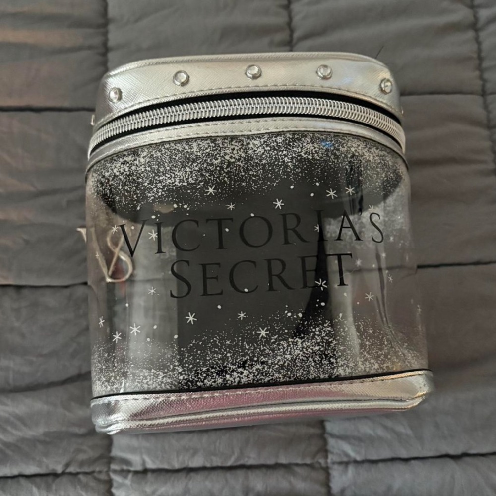 Victoria’s Secret Makeup Bag - Picture 3 of 3